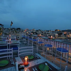  Guest house Neev Haweli